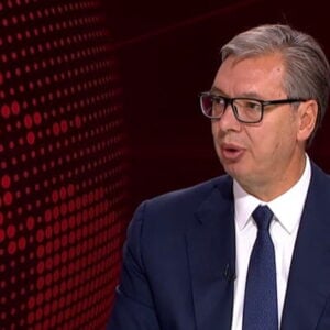 Вучић после ћушке из Брисела потрчао на Дневник 2 да се извини ЕУ: Понижење да би добио дозволу за крађу избора (ВИДЕО)