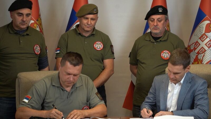 Ратни ветерани подржали Аутентичну десницу