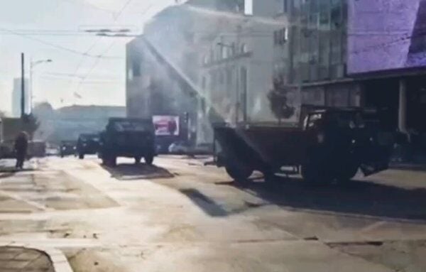 Возила Жандармерије за разбијање демонстрација у центру Београда! (ВИДЕО)