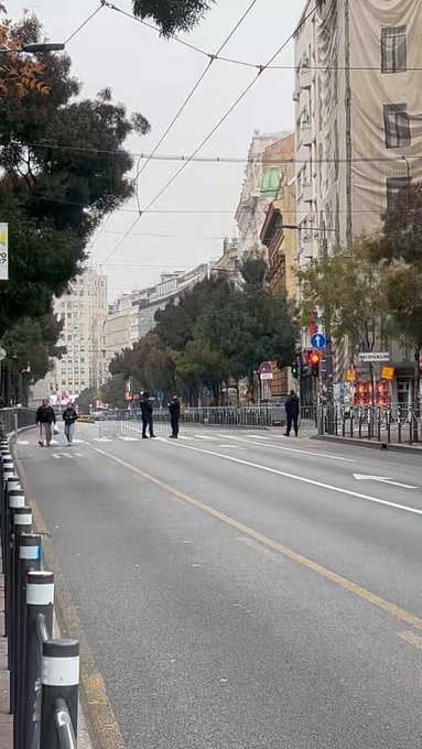 Оскар додатно ограђује Ћациленд и РИК, блокиран центар Београда чак и за пешаке! (ВИДЕО)