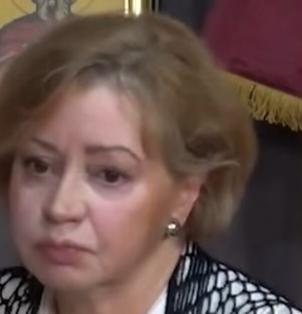 Др Мила Алечковић: Вучић изгубио пар&hellip;
