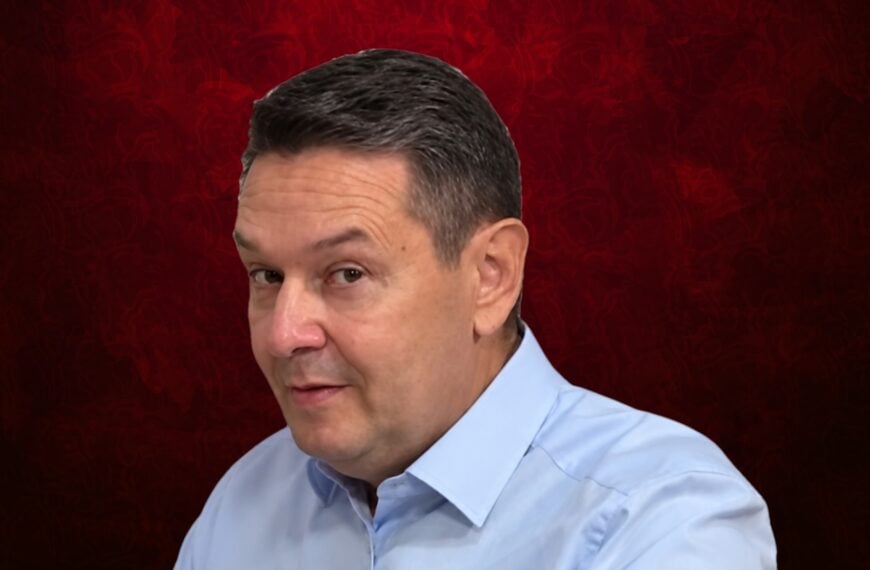 Шаровић растурио Ћације: Гласали сте да Вучић постави Хрватицу да влада Србијом…
