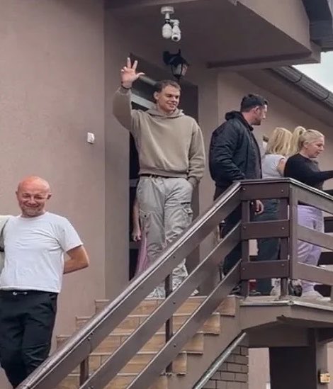 Ко је студент РАФ-а чију кућу претресају због сумње да је открио списак ботова: Био ђак генерације, добитник златне медаље и признања САНУ